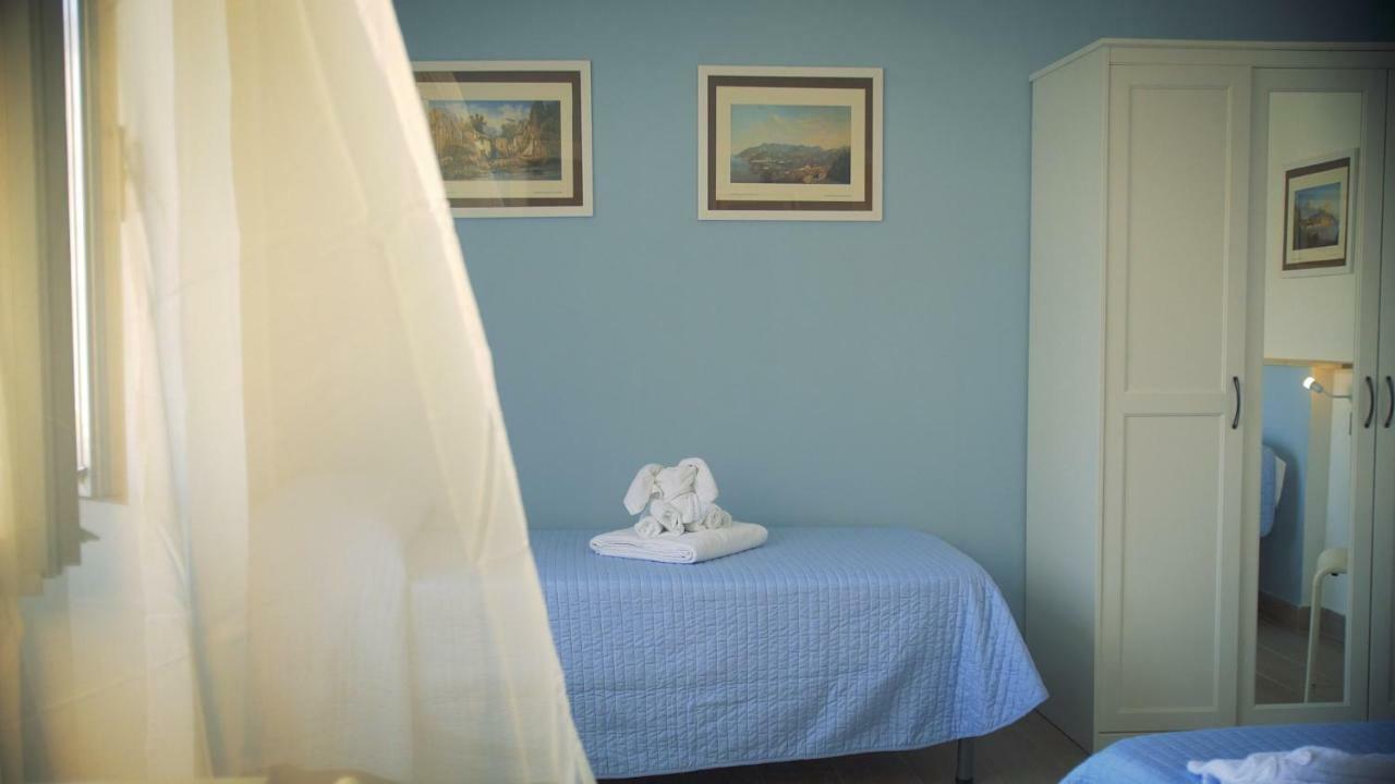 Hotel Binario 2 San Giorgio a Cremano Esterno foto